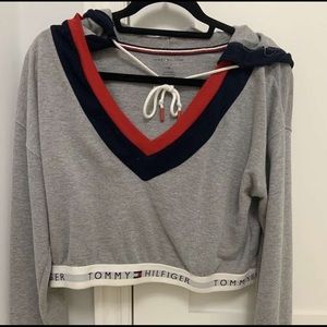 Tommy Hilfiger oversized crop